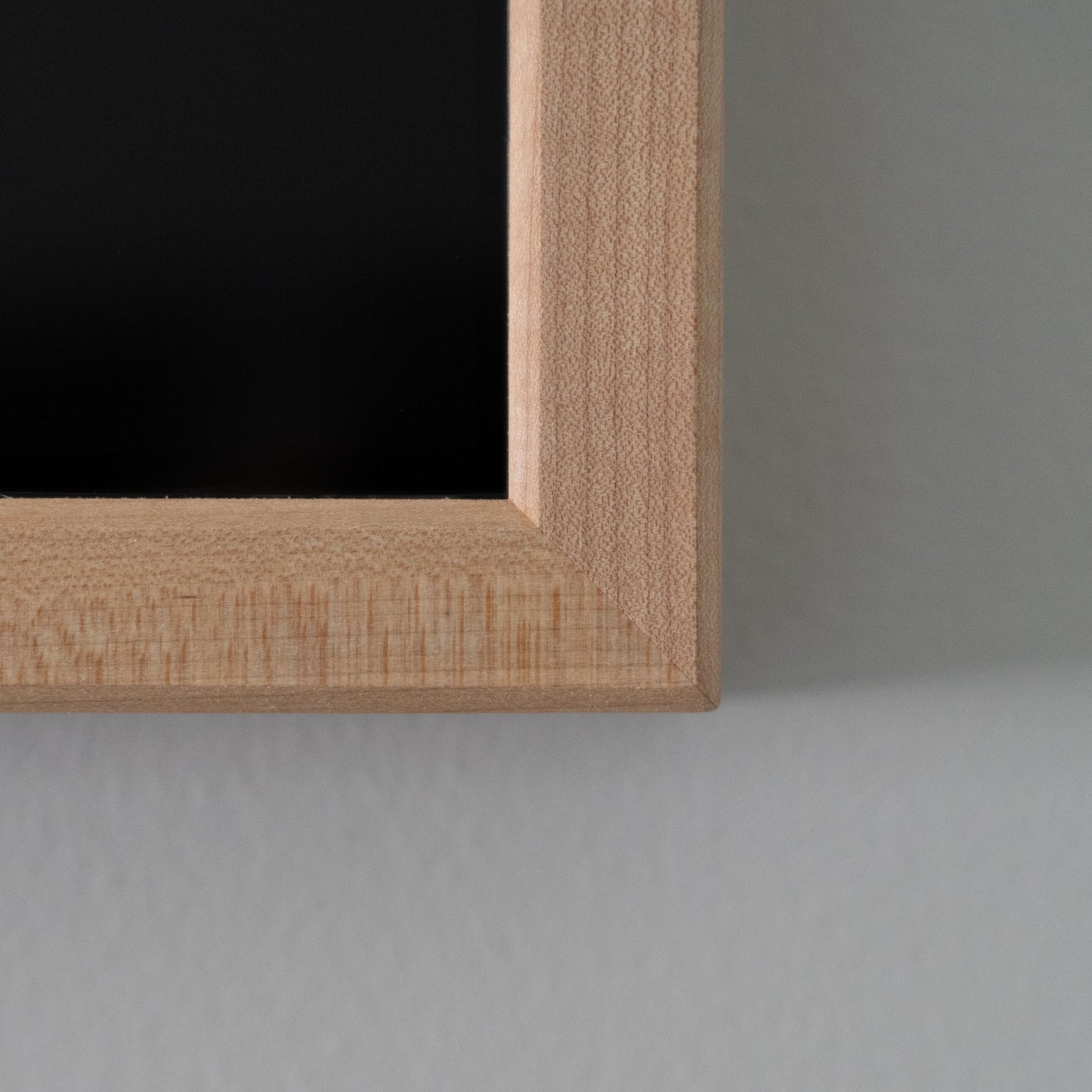 32" Smart Digital Wall Display - HD Screen with WiFi Calendar & Raspberry Pi