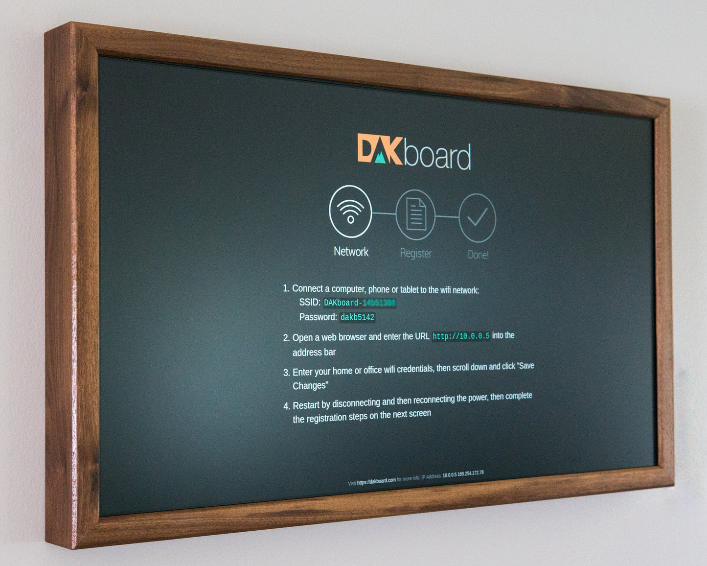 32" Smart Digital Wall Display - HD Screen with WiFi Calendar & Raspberry Pi